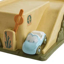 Bioplastic Garage with 3 Cars