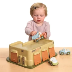 Bioplastic Garage with 3 Cars