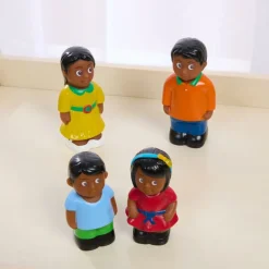Chunky Hispanic Family Figures - Set of 4