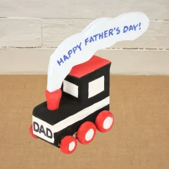 Colorations® Father’s Day Rolling with Dad Train Craft Kit - Makes 12 Crafts
