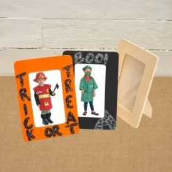 Colorations® Frightfully Fun Frames Craft Kit