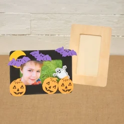 Colorations® Halloween Photo Frames Craft Kit