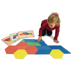 Excellerations® Preschool Math Kit - Sorting & Patterning