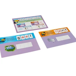 Letras y tarjetas de trabajo para la construcción de palabras (Spanish Word Building Task Cards And Letter Tiles) - 20 cards, 95 tiles