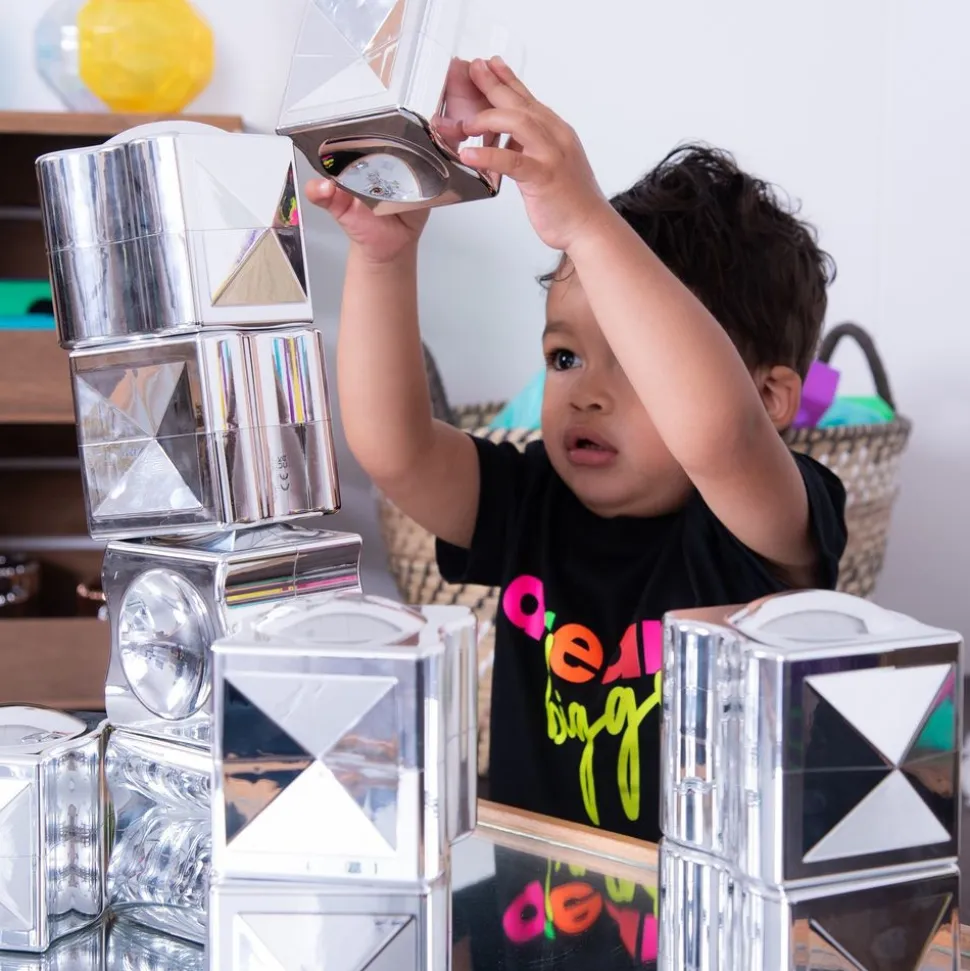 Metallic Distorting Cubes - 12 Pack