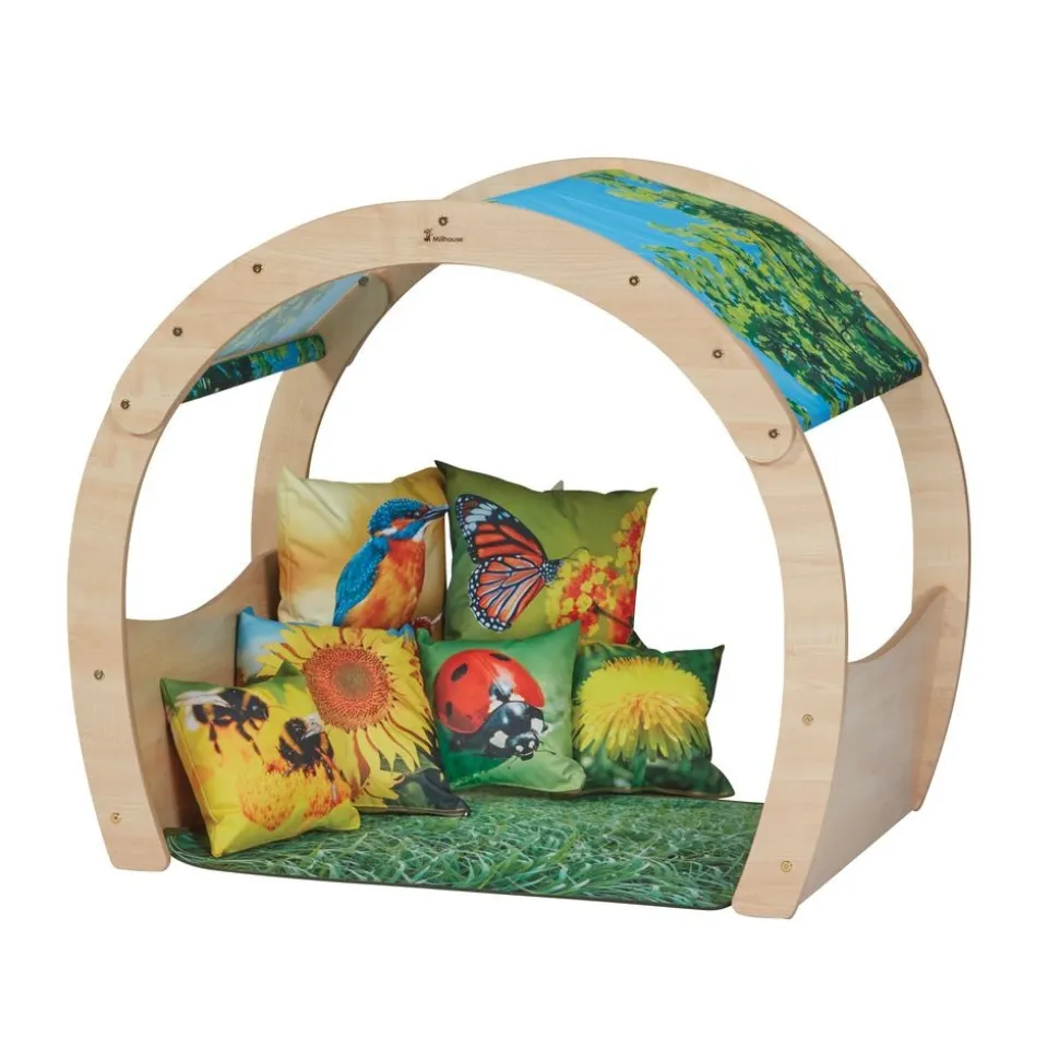 Millhouse™ Small Cozy Cove with Nature Set