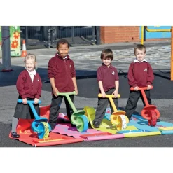 4 Outdoor Trundle Pattern Wheelers