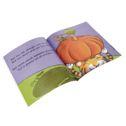 Plumply, Dumply Pumpkin Paperback book