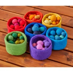 Rainbow Nesting Felt Bowls & Balls - 7 bowls 100 balls