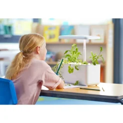 TTS Hydroponic Smart Garden