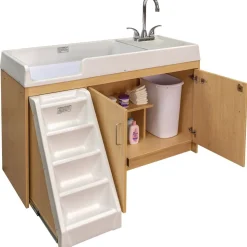 Walkup Changing Center - Maple/Maple