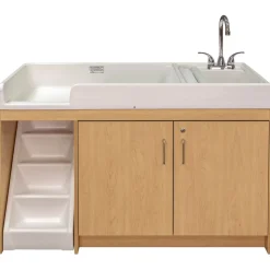 Walkup Changing Center - Maple/Maple