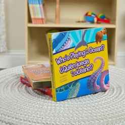 Who's Playing? Bilingual - 3 book set