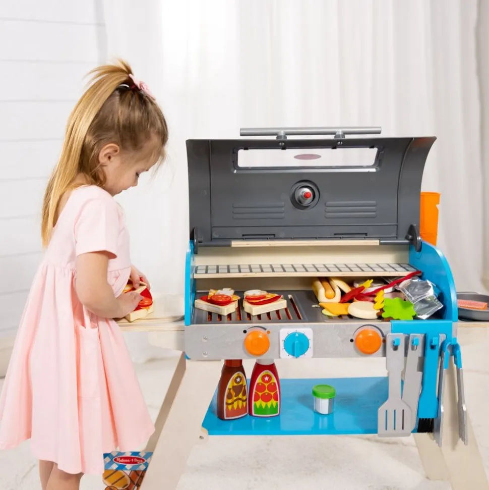 Wooden Deluxe Barbecue Grill, Smoker and Pizza Oven