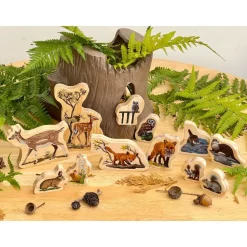 Woodland Animals Families Wooden Characters - 12pcs